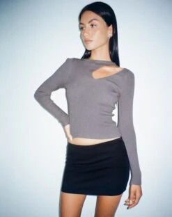 Aksari Cut Out Long Sleeve Top In Flint Gray