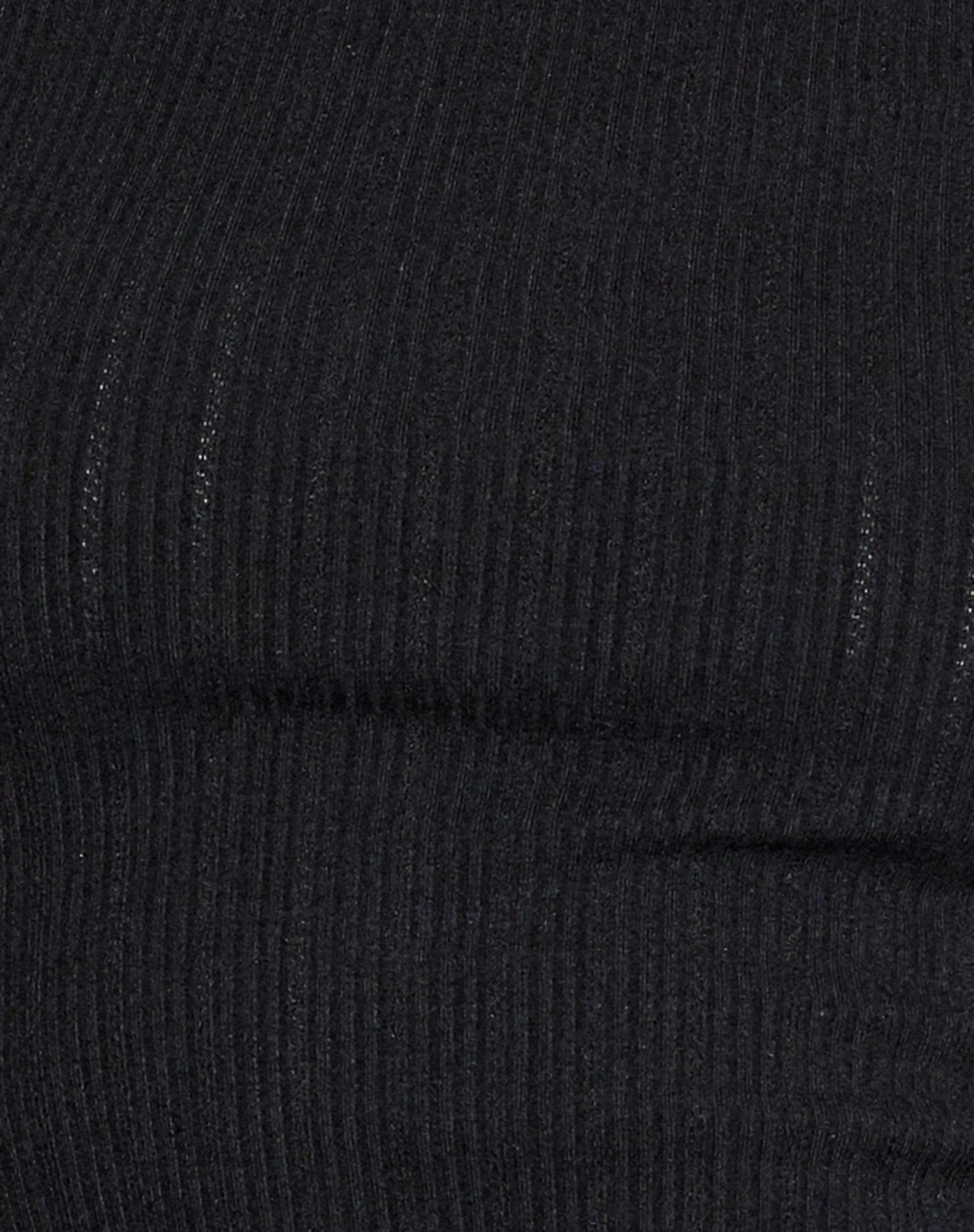 Dakota Cropped Tee In Black - Image 6