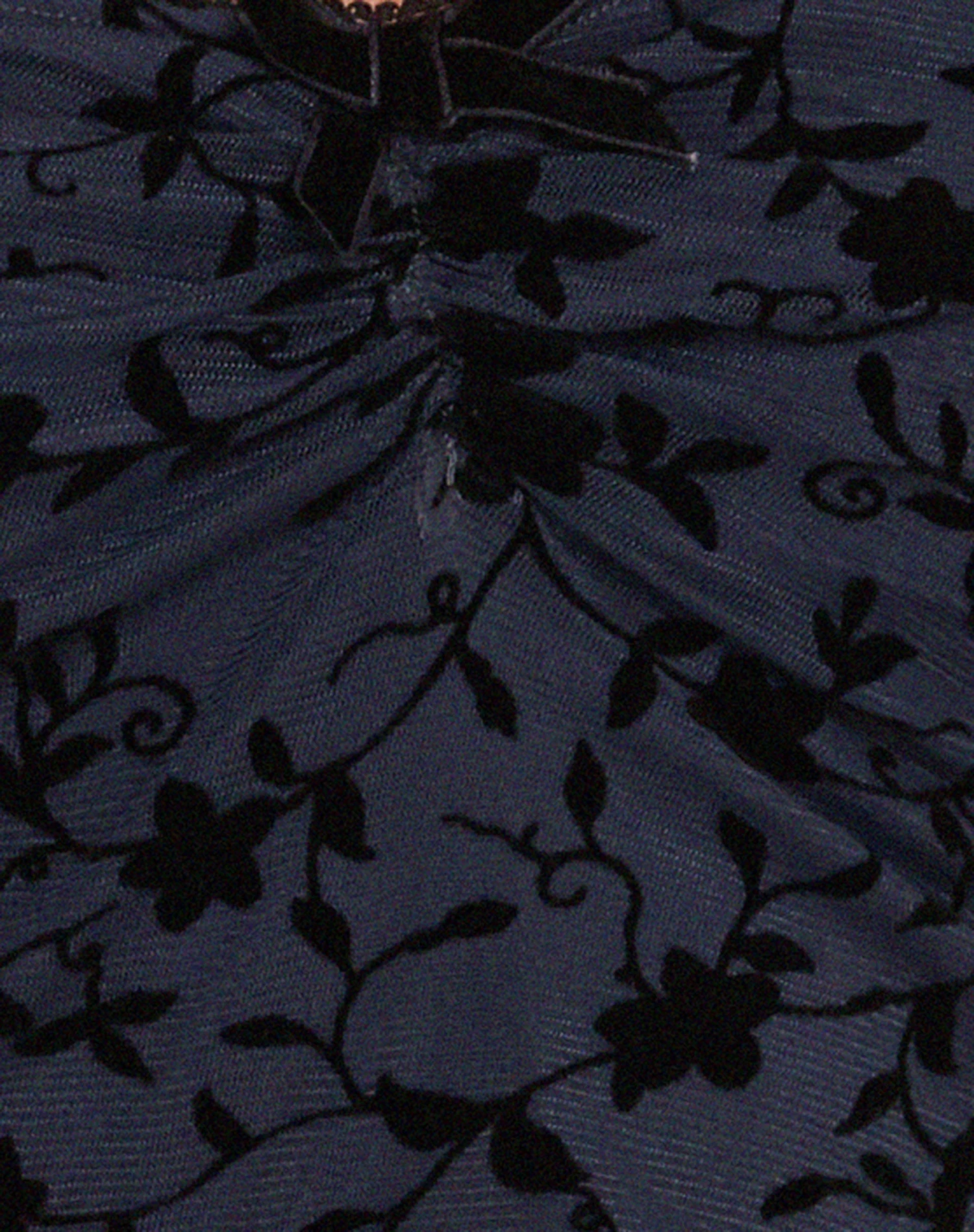 Halusi Crop Top In Pretty Petal Flock Black - Image 8