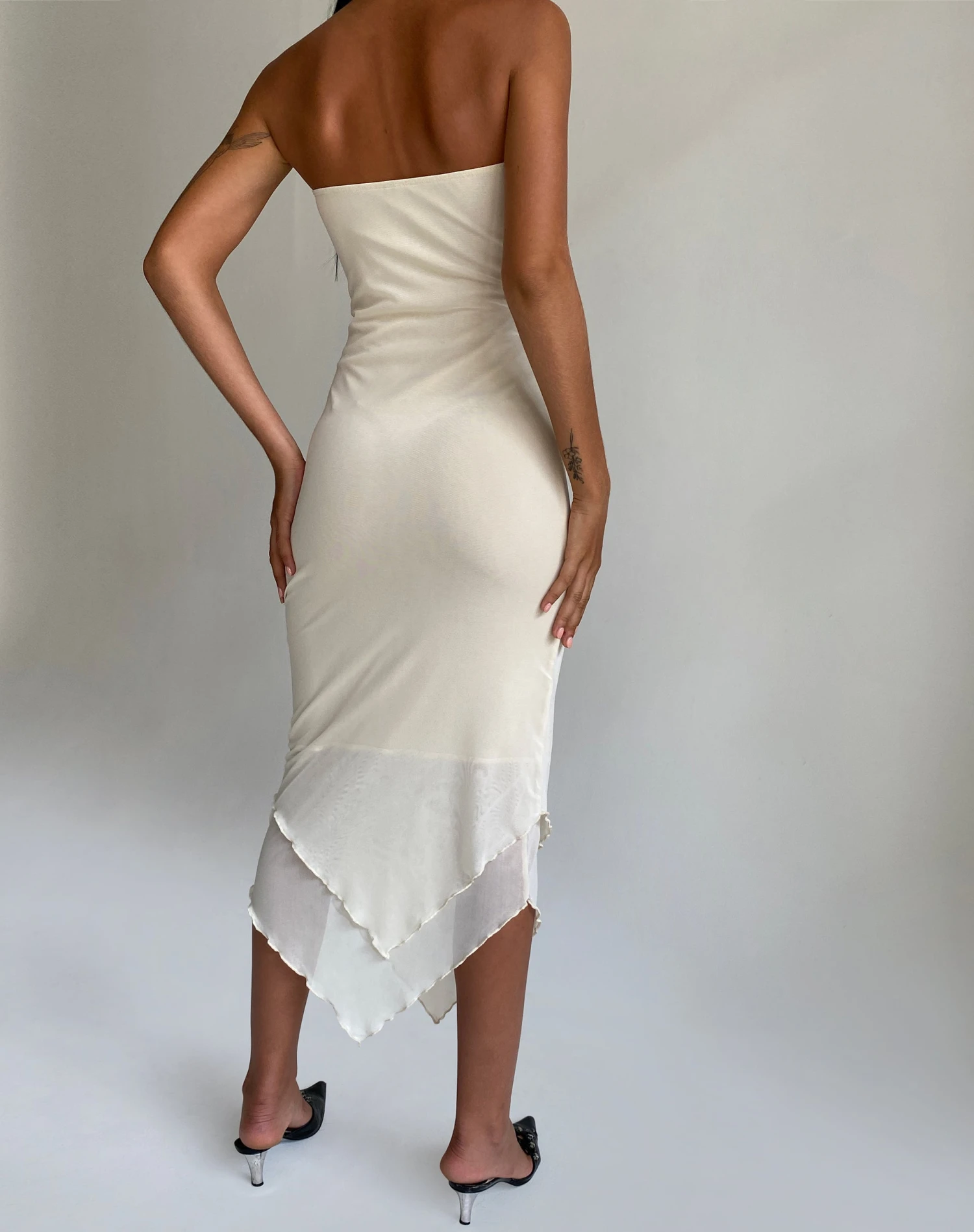 Marve Bandeau Maxi Dress In Mesh Cream - Image 5