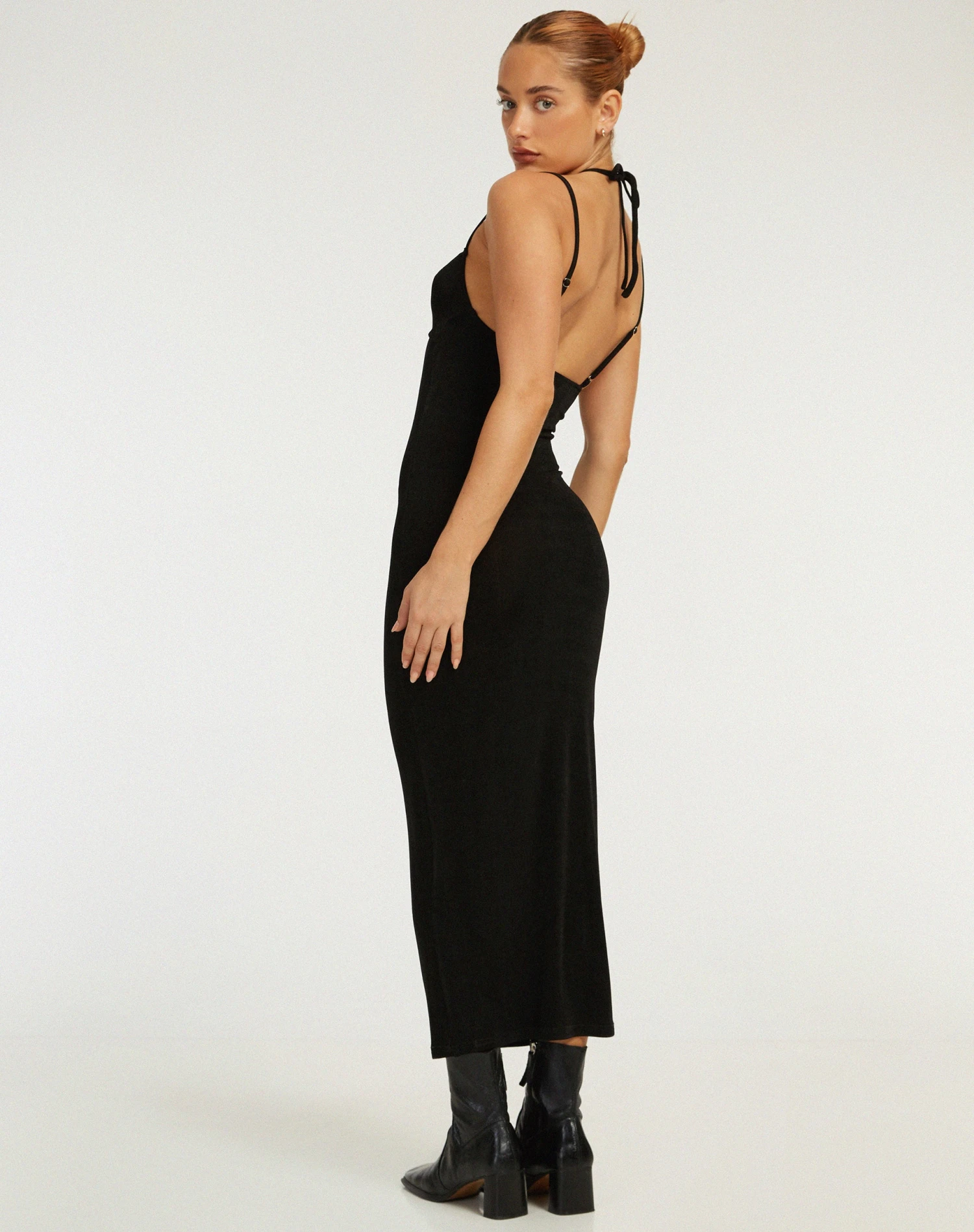 Nayara Cut Out Maxi Dress In Black - Image 4