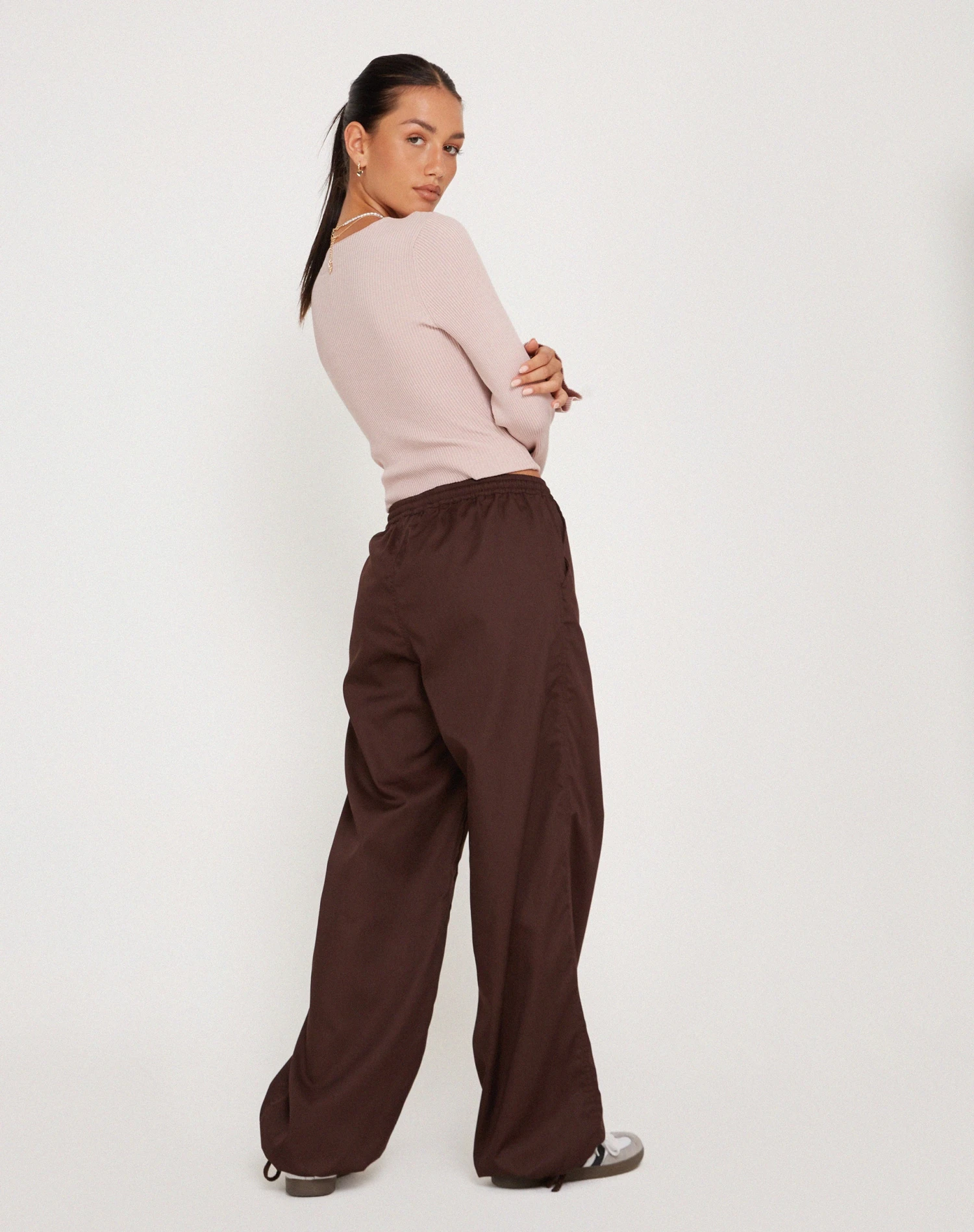 Arleth Trouser In Brown - Image 3