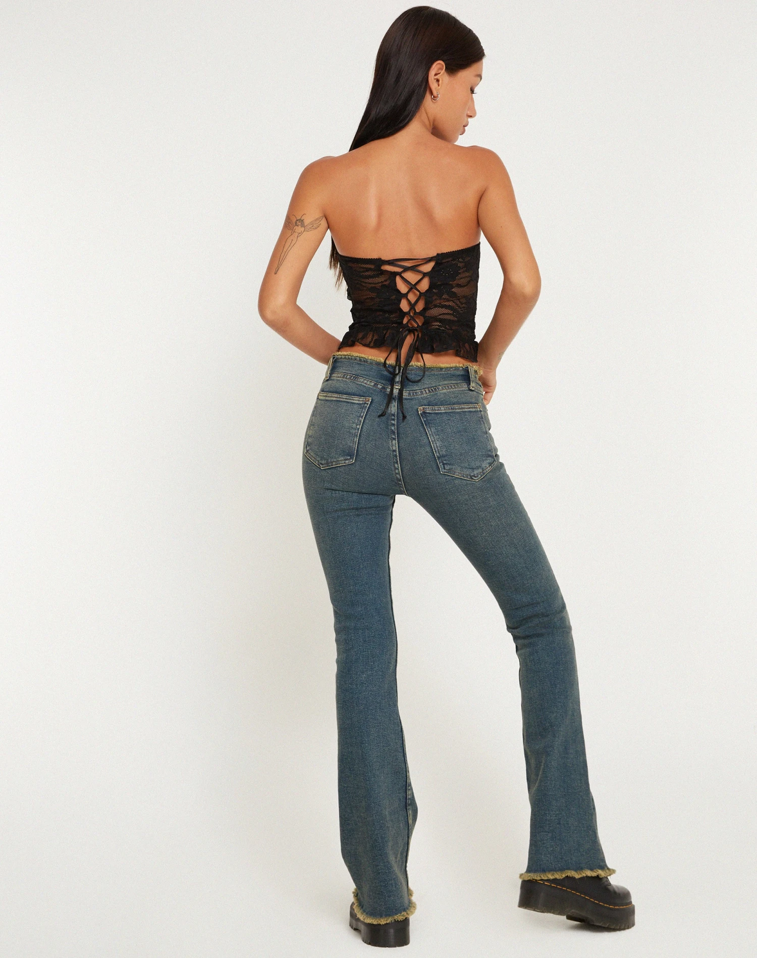 Shaka Bandeau Top In Lace Black - Image 7