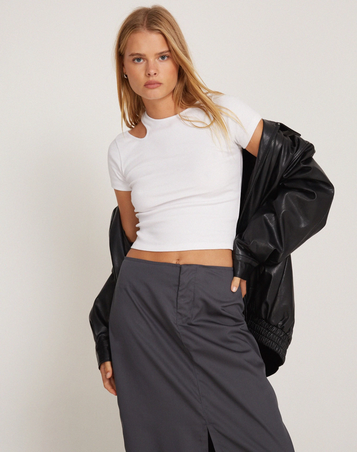 Yuji Cutout Top In Rib White - Image 6